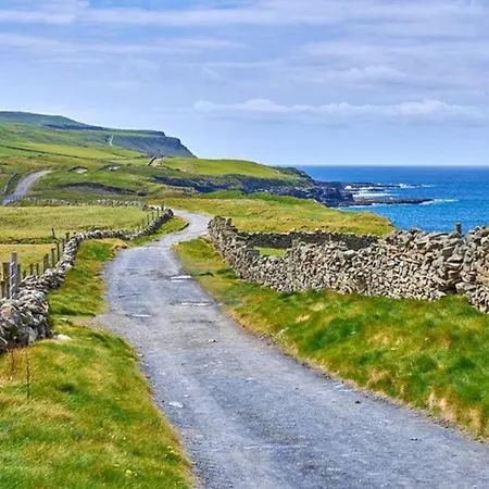 Semesterbostad Elegant Lahinch/ 3b 3br Liscannor